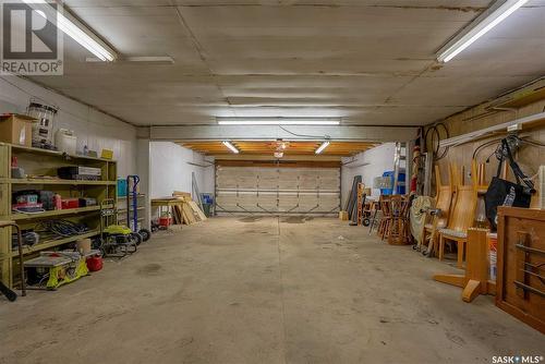 514 S Avenue N, Saskatoon, SK - Indoor Photo Showing Garage