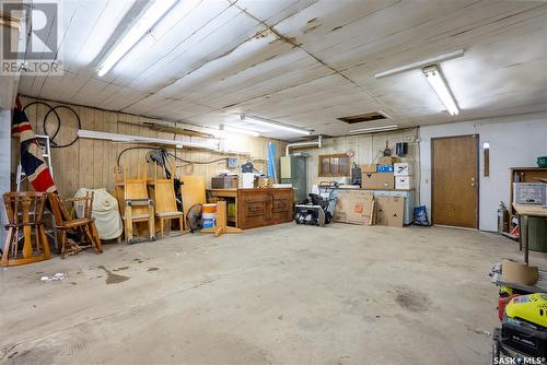 514 S Avenue N, Saskatoon, SK - Indoor Photo Showing Garage