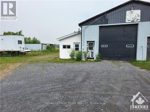 18561 County 43 Road, North Glengarry, ON - Outdoor