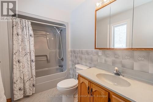 13 Davis Street, South River, ON - Indoor Photo Showing Bathroom