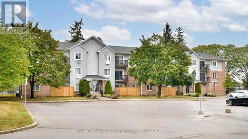 105 - 276 Eiwo Court, Waterloo, ON - Outdoor With Facade