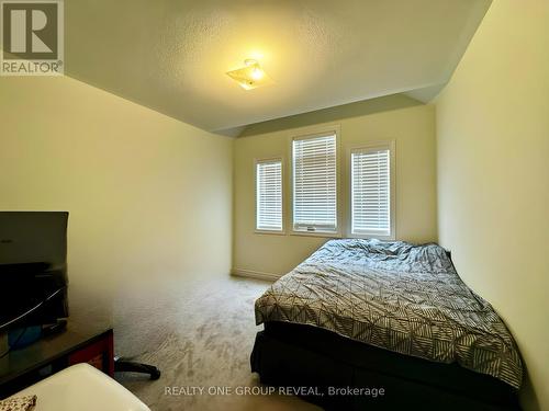 642 Lemay Grove, Peterborough, ON - Indoor Photo Showing Bedroom