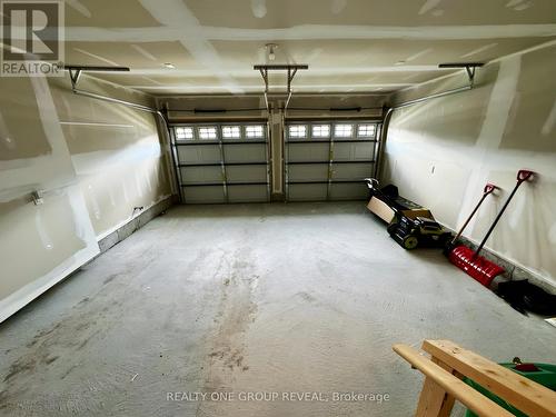 642 Lemay Grove, Peterborough, ON - Indoor Photo Showing Garage