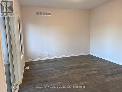 3262 Parker Avenue, Fort Erie, ON - Indoor Photo Showing Other Room