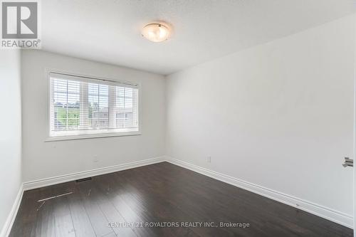 2620 Holbrook Drive, London, ON - Indoor Photo Showing Other Room