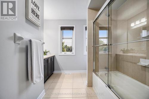 59 York, Russell, ON - Indoor Photo Showing Bathroom