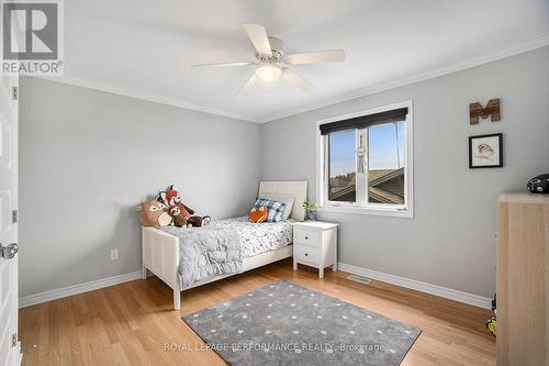 59 York, Russell, ON - Indoor Photo Showing Bedroom