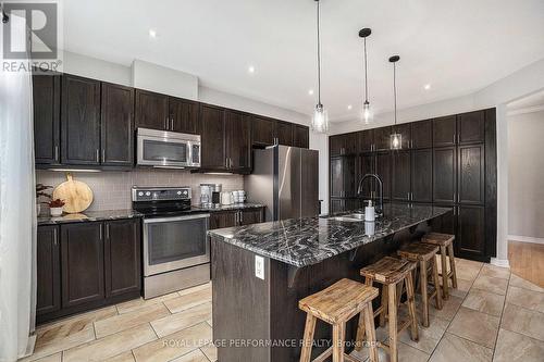 59 York, Russell, ON - Indoor Photo Showing Kitchen With Upgraded Kitchen