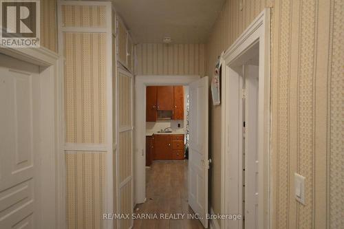 31 King Street E, Lambton Shores, ON - Indoor Photo Showing Other Room