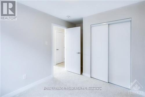 198 Conservancy Drive, Ottawa, ON - Indoor Photo Showing Other Room