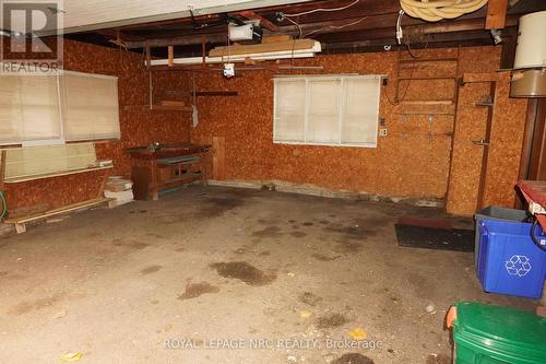 1307 Orchard Avenue, Fort Erie (334 - Crescent Park), ON - Indoor Photo Showing Other Room