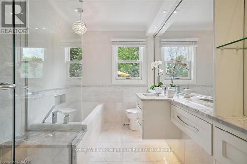 20 Craven Avenue, Burlington (Grindstone), ON - Indoor Photo Showing Bathroom