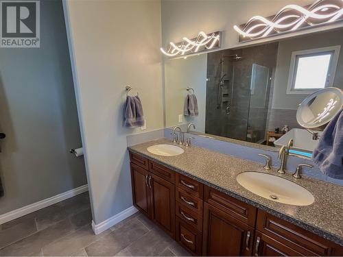 11911 Olympic View Drive, Osoyoos, BC - Indoor Photo Showing Bathroom