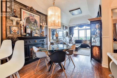 705 - 1 Leaside Park Drive, Toronto, ON - Indoor Photo Showing Dining Room