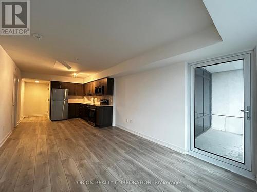 304 - 1455 Celebration Drive, Pickering, ON - Indoor Photo Showing Kitchen