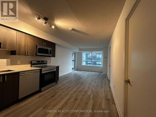 304 - 1455 Celebration Drive, Pickering, ON - Indoor Photo Showing Kitchen