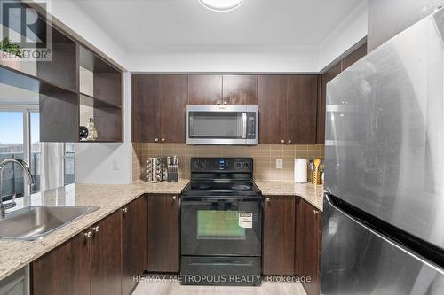 2103 - 151 Village Green Square, Toronto, ON - Indoor Photo Showing Kitchen