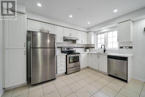 934 Audley Road N, Ajax, ON - Indoor Photo Showing Kitchen