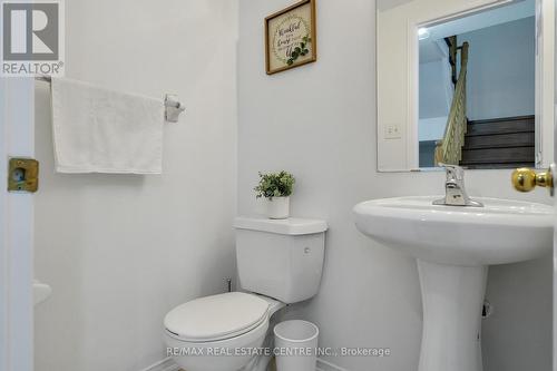 934 Audley Road N, Ajax, ON - Indoor Photo Showing Bathroom