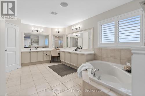 39 Colville Avenue, Clarington (Bowmanville), ON - Indoor Photo Showing Bathroom