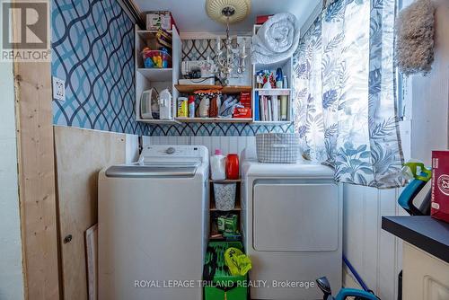 105 Hamilton Road, London, ON - Indoor Photo Showing Laundry Room