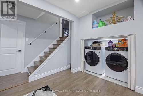 1534 Perth Avenue, London, ON - Indoor Photo Showing Laundry Room