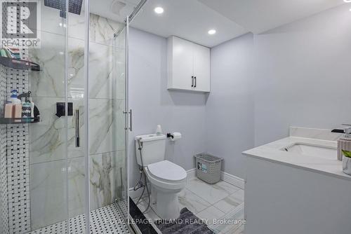 1534 Perth Avenue, London, ON - Indoor Photo Showing Bathroom