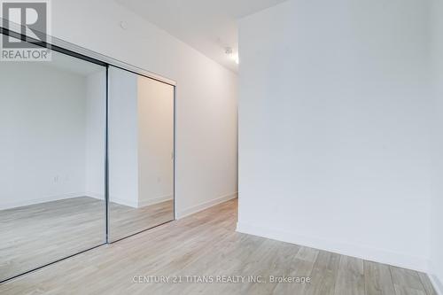 1702W - 27 Bathurst Street, Toronto, ON - Indoor Photo Showing Other Room