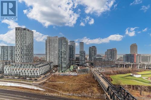 1702W - 27 Bathurst Street, Toronto, ON - Outdoor With View