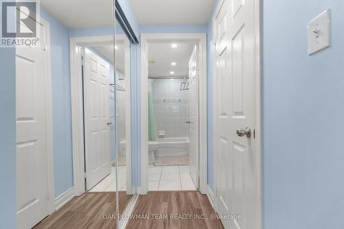 201 - 7428 Markham Road, Markham, ON - Indoor Photo Showing Bathroom