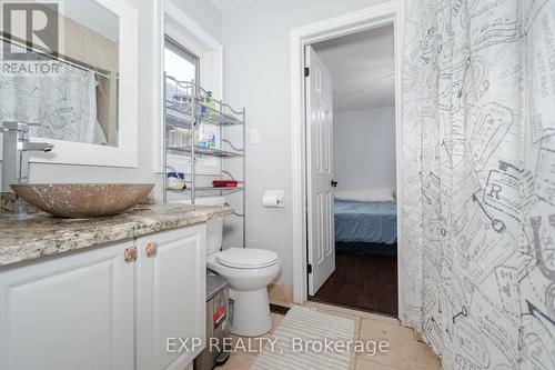 51 Michelle Drive, Vaughan, ON - Indoor Photo Showing Bathroom