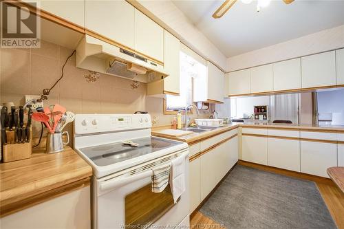 903 Grand Marais Road East, Windsor, ON - Indoor Photo Showing Kitchen With Double Sink