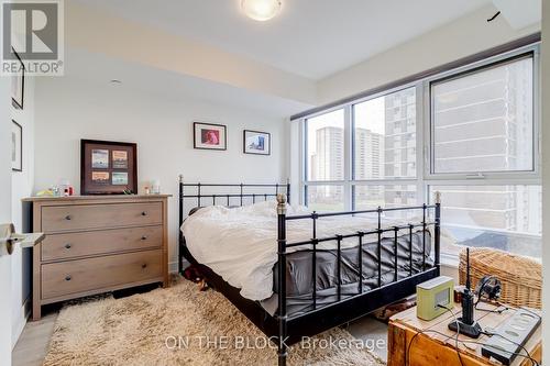 418 - 9 Mabelle Avenue, Toronto, ON - Indoor Photo Showing Bedroom