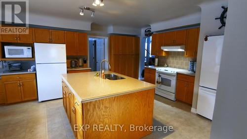 43 Gyles Point Road, Parry Sound, Unorganized District, ON - Indoor Photo Showing Kitchen With Double Sink