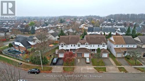 8 King William Court, Cambridge, ON - Outdoor With View