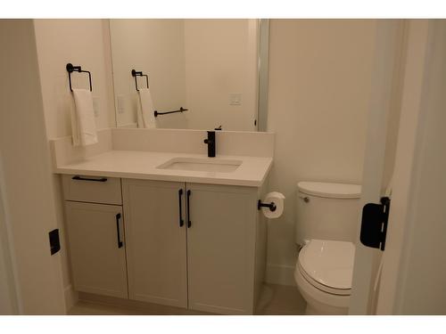 3528 146A Street, Surrey, BC - Indoor Photo Showing Bathroom