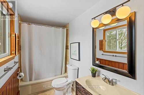 144 Talisman Boulevard, Grey Highlands, ON - Indoor Photo Showing Bathroom