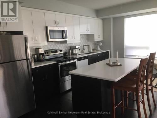 704 - 53 Arthur Street, Guelph (Two Rivers), ON - Indoor Photo Showing Kitchen