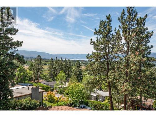 1044 James Hockey Place, Kelowna, BC - Outdoor With View