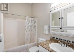 Primary Ensuite on Main floor - 