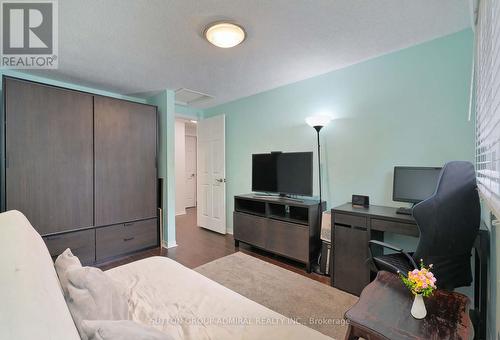 2431 Ploughshare Court, Mississauga, ON - Indoor Photo Showing Other Room