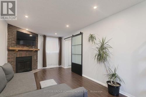 2431 Ploughshare Court, Mississauga, ON - Indoor Photo Showing Living Room With Fireplace