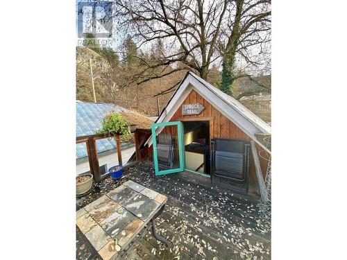 919 Edgewood Avenue, Nelson, BC - Outdoor