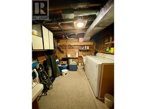 919 Edgewood Avenue, Nelson, BC - Indoor Photo Showing Other Room