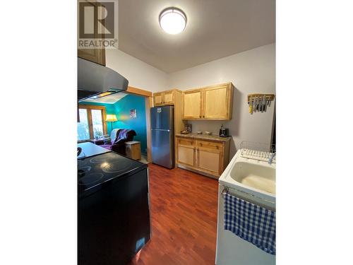 919 Edgewood Avenue, Nelson, BC - Indoor