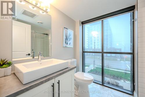 312 - 332 Gosling Gardens, Guelph (Guelph South), ON - Indoor Photo Showing Bathroom