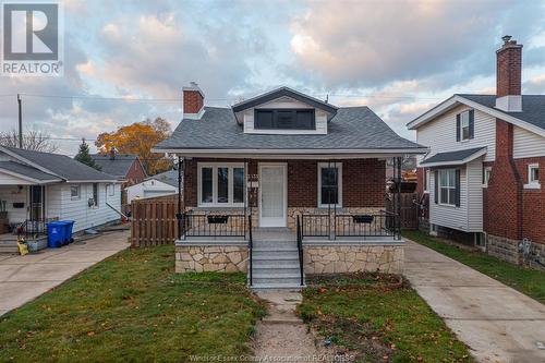 2533 Turner, Windsor, ON - Outdoor With Deck Patio Veranda With Facade