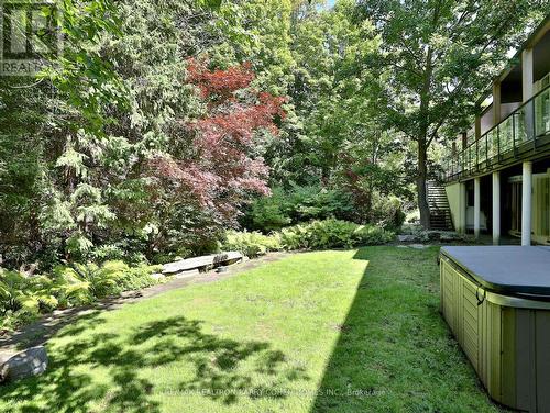 18 Timberglade Court, Toronto, ON - Outdoor