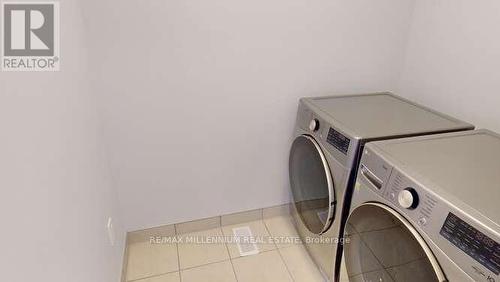 14 Keenan Street, Kawartha Lakes, ON - Indoor Photo Showing Laundry Room