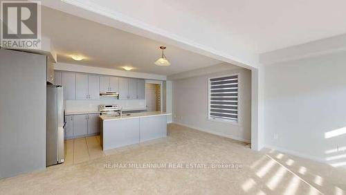 14 Keenan Street, Kawartha Lakes, ON - Indoor Photo Showing Kitchen With Double Sink